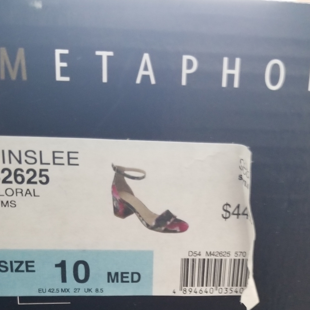 Women's shoes